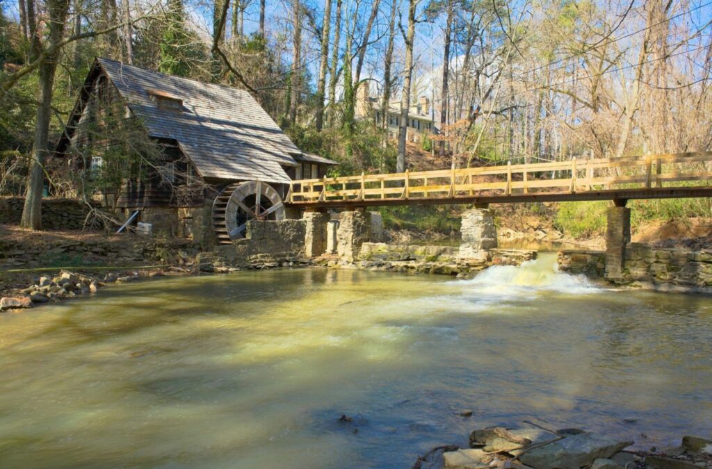 Office Space For Rent in Mountain Brook, AL, by Right Space