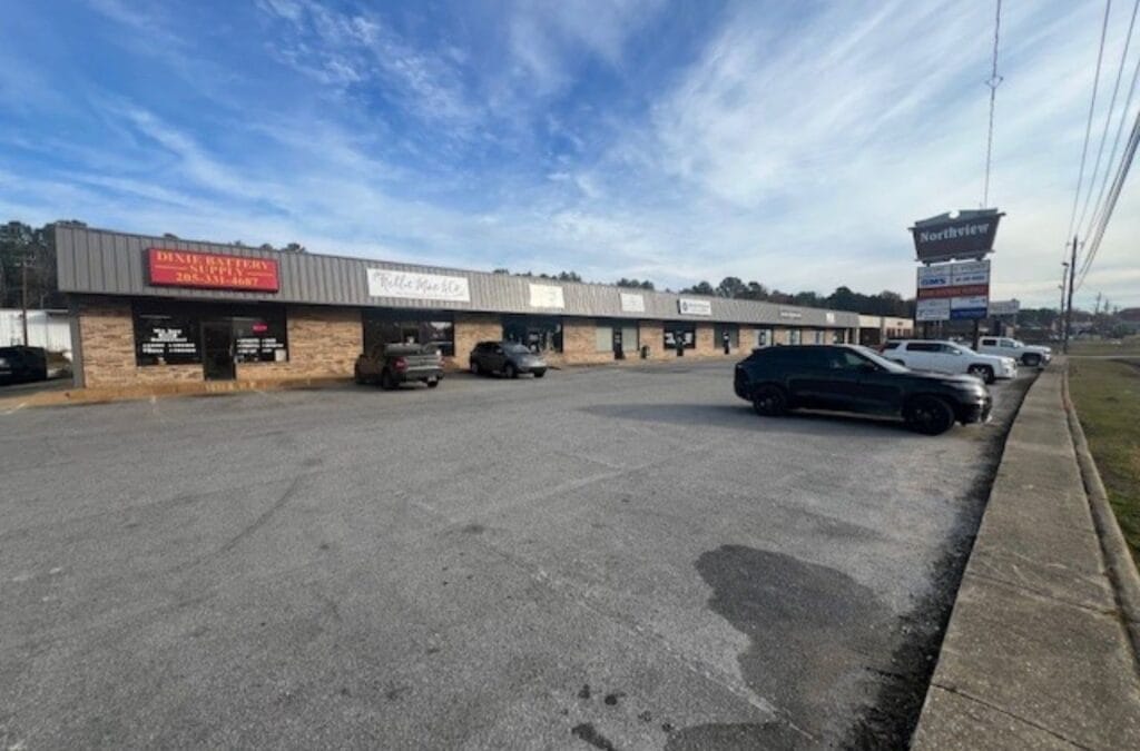 Right Space offers commercial office spaces in Chelsea, AL, ideal for businesses seeking a professional environment.