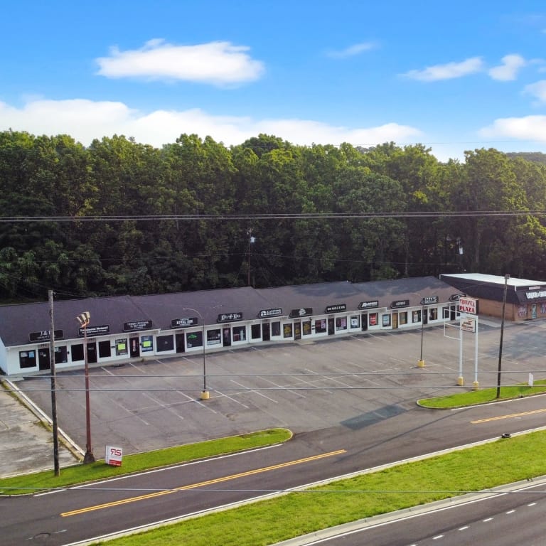 Vestavia Plaza after being turned by Right Space.